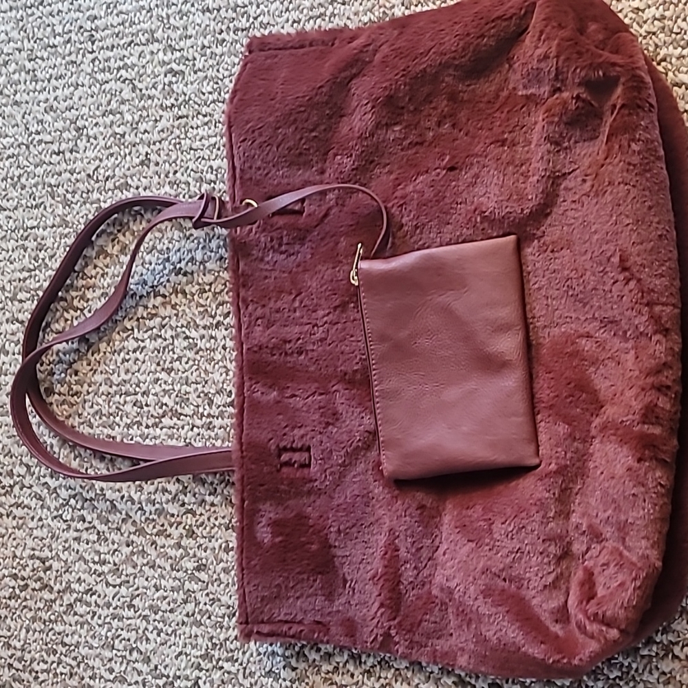 Faux fur fuzzy tote
